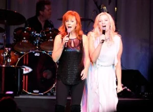 Celebrity Fight Night XVI - Inside Melissa Peterman and Reba McEntire