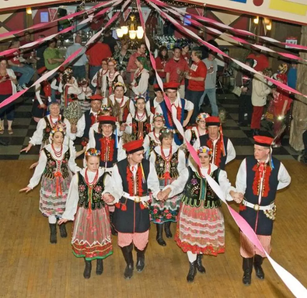 2 Buffalo Dyngus Day Parade LOCATION + TIMES