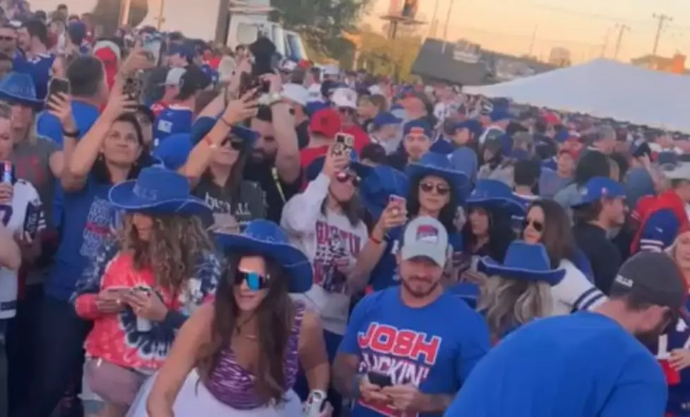 Inside Look At Massive Bills Tailgate in Nashville