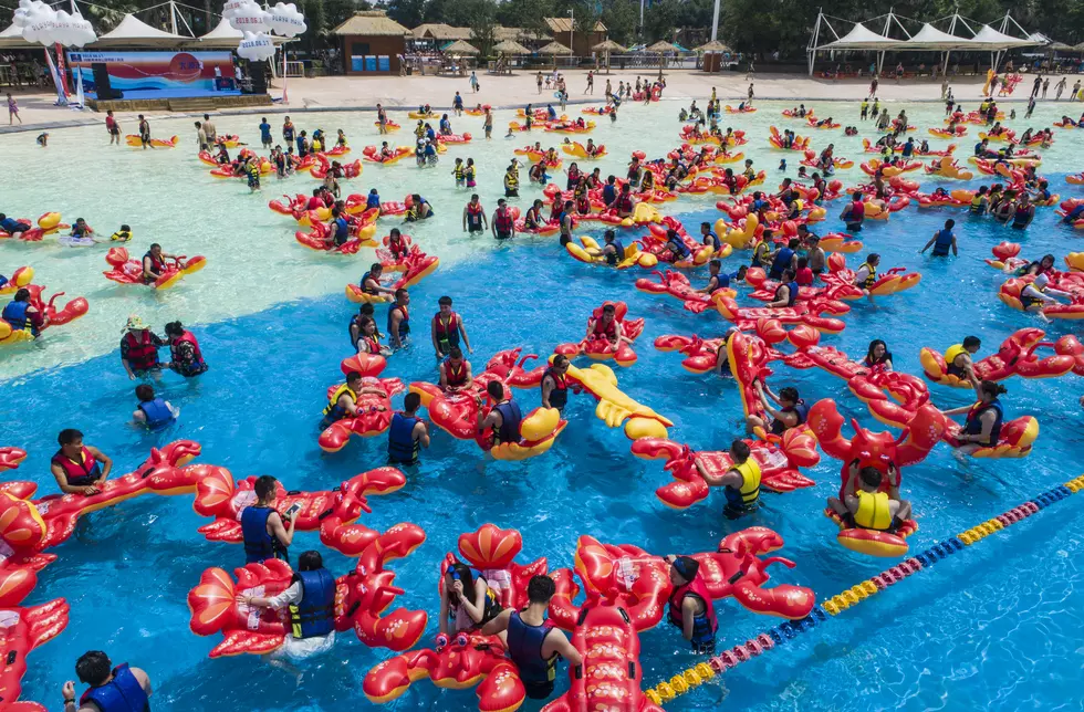 Massive + Brand New Water Park Opened in Western New York
