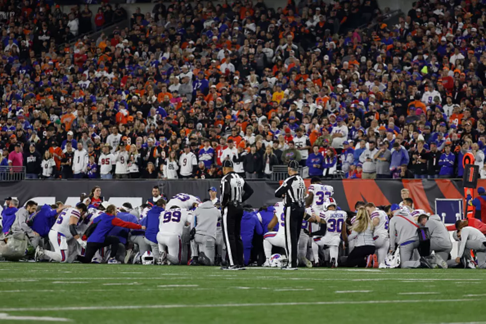 Every NFL Team Switches Twitter Avatar to “Pray for Damar”