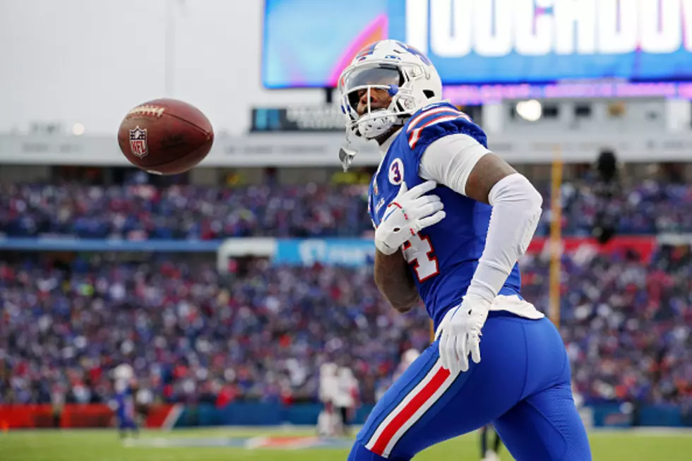 Kid Named “Baby Diggs” Goes Viral at Jim Kelly’s Football Camp