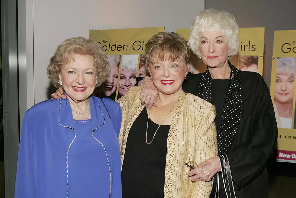 See ‘The Golden Girls’ Cheer On The Buffalo Bills In Clarence, NY