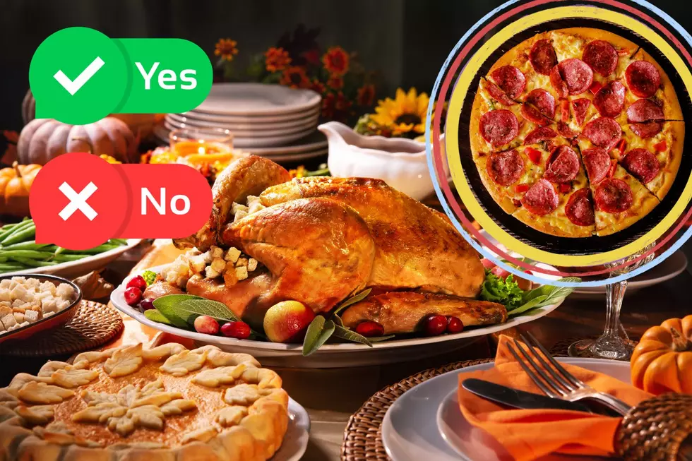 Western New York Pizzeria Puts Thanksgiving Dinner On A Pizza