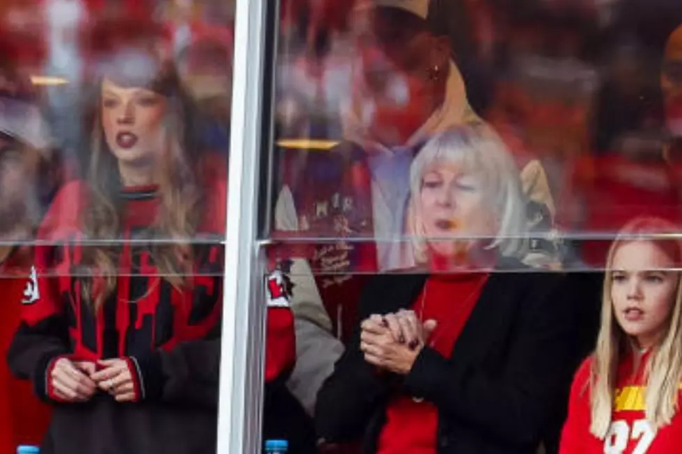 Looking Back At The Last Time Taylor Swift Saw The Bills