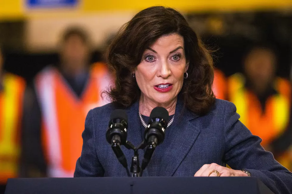 Governor Hochul May Ban Cell Phones From New York Schools