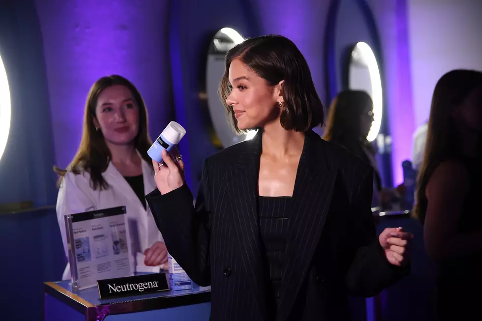Here’s Where Josh Allen + Hailee Steinfeld Got Engaged