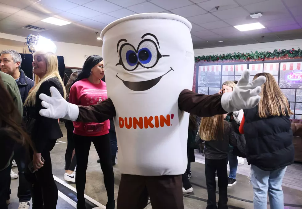 100 People Will Get FREE Coffee for 100 Days At New York State Dunkin Donuts