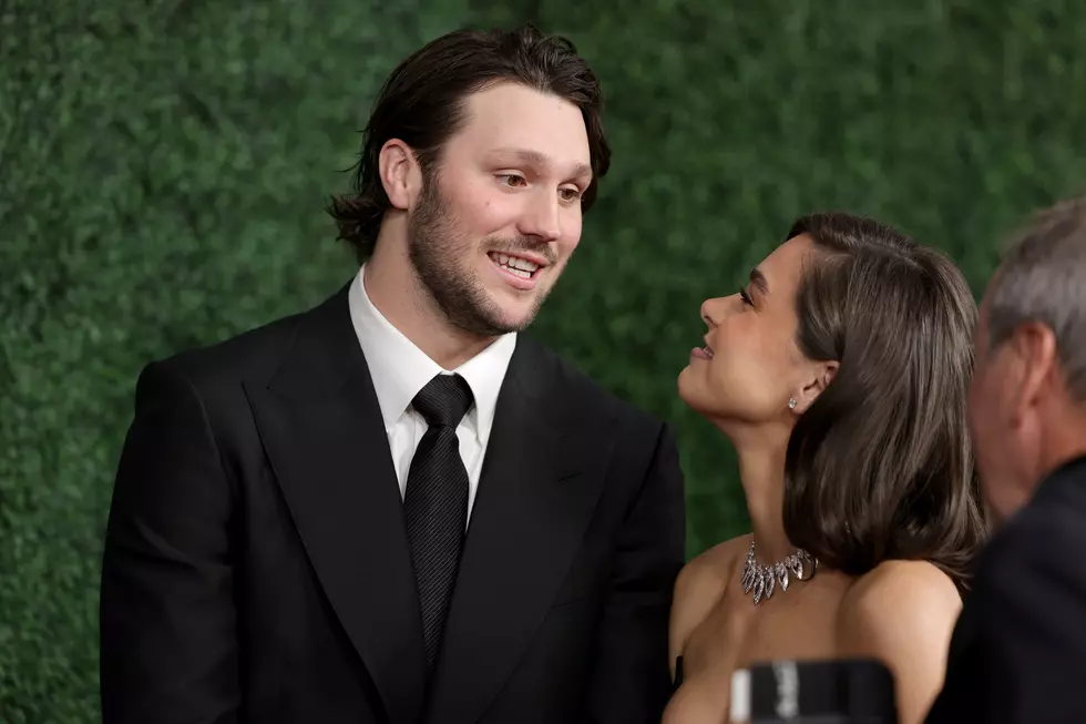 Here’s Who’s in Josh Allen + Hailee Steinfeld’s Wedding Party, Set Wedding Date