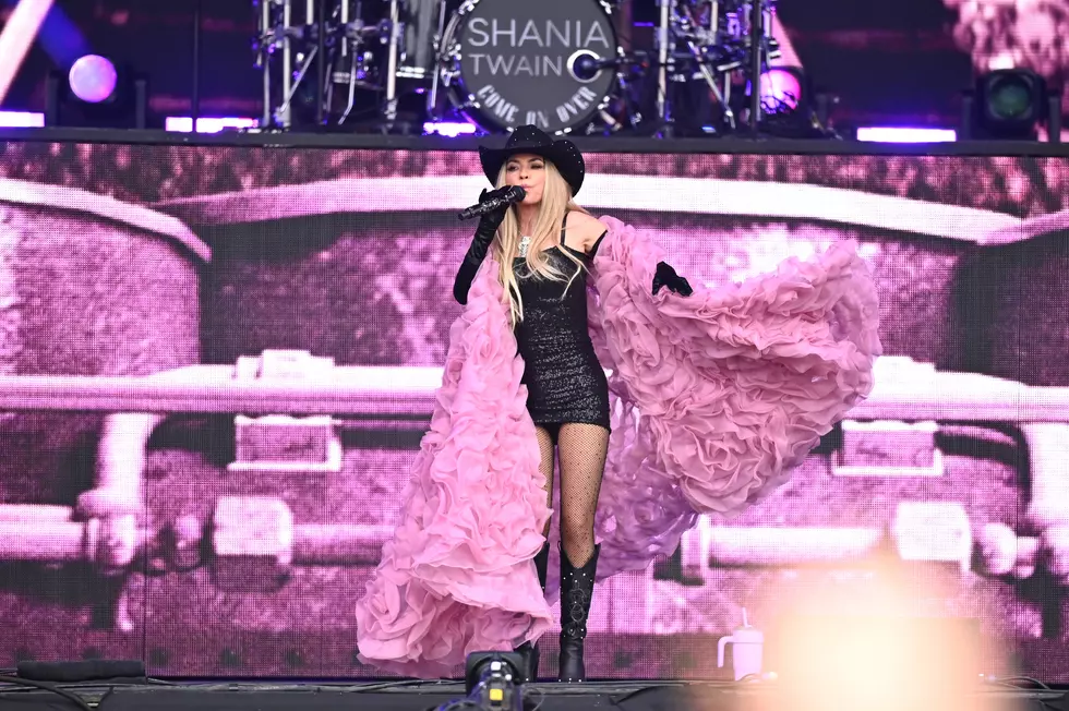 Shania Twain Prepares For “End Of An Era” In Western New York