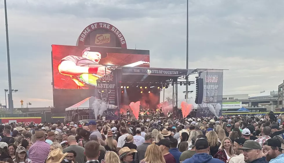 Time Lapse Video Shows The Work That Goes Into Setting Up For The Taste Of Country