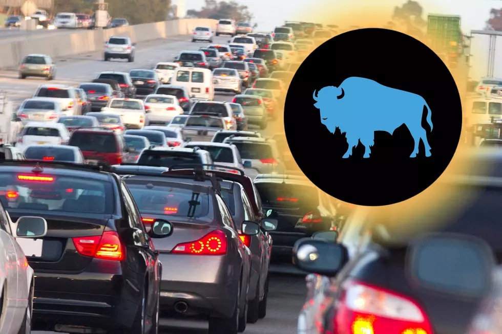 Surprising Eclipse Traffic Photo From Buffalo, New York