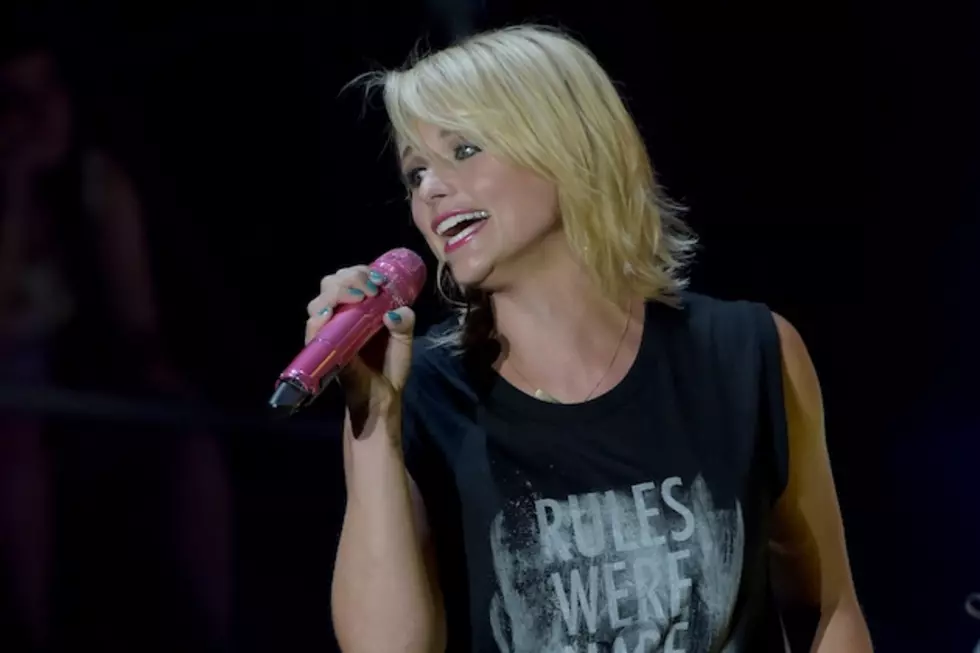 Share Your Miranda Lambert Photos from Darien Lake